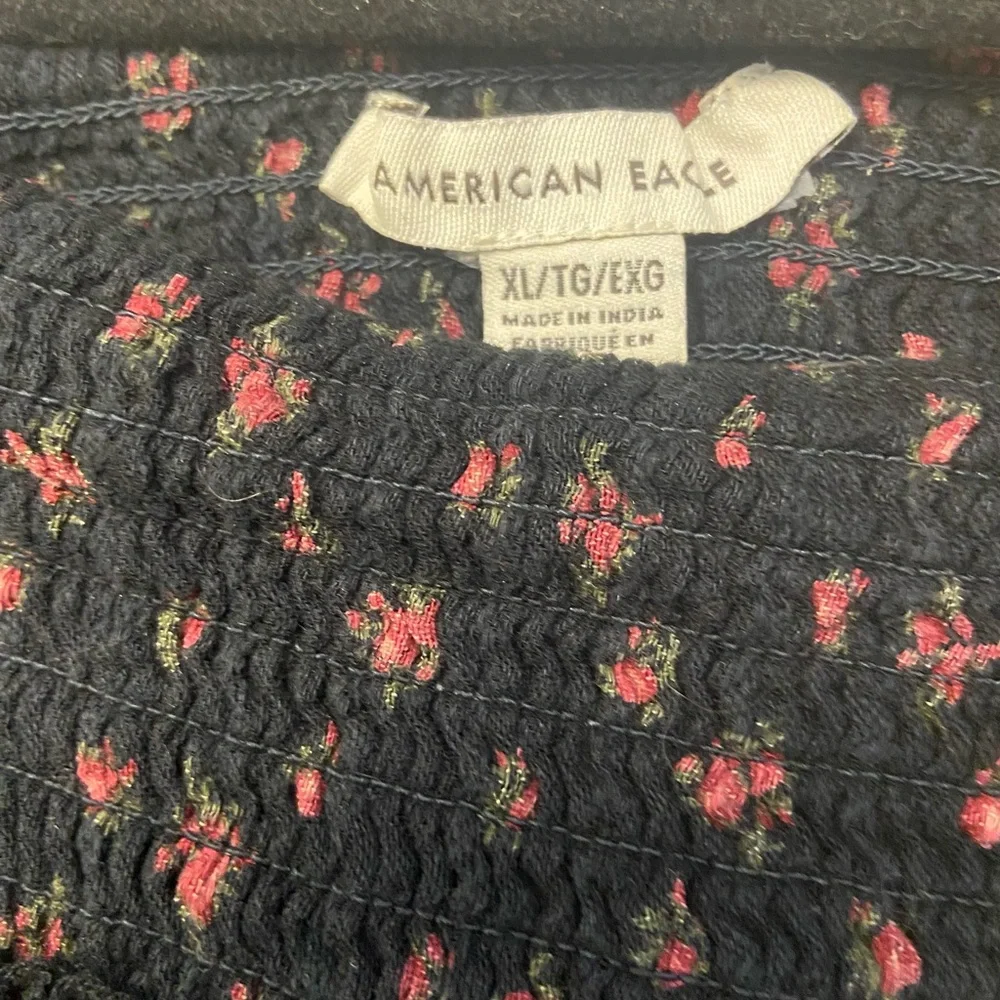 🍀5 for $25🍀American Eagle Black Tiered Skater Skirt w/Miniature Cherry Design - Picture 2 of 5